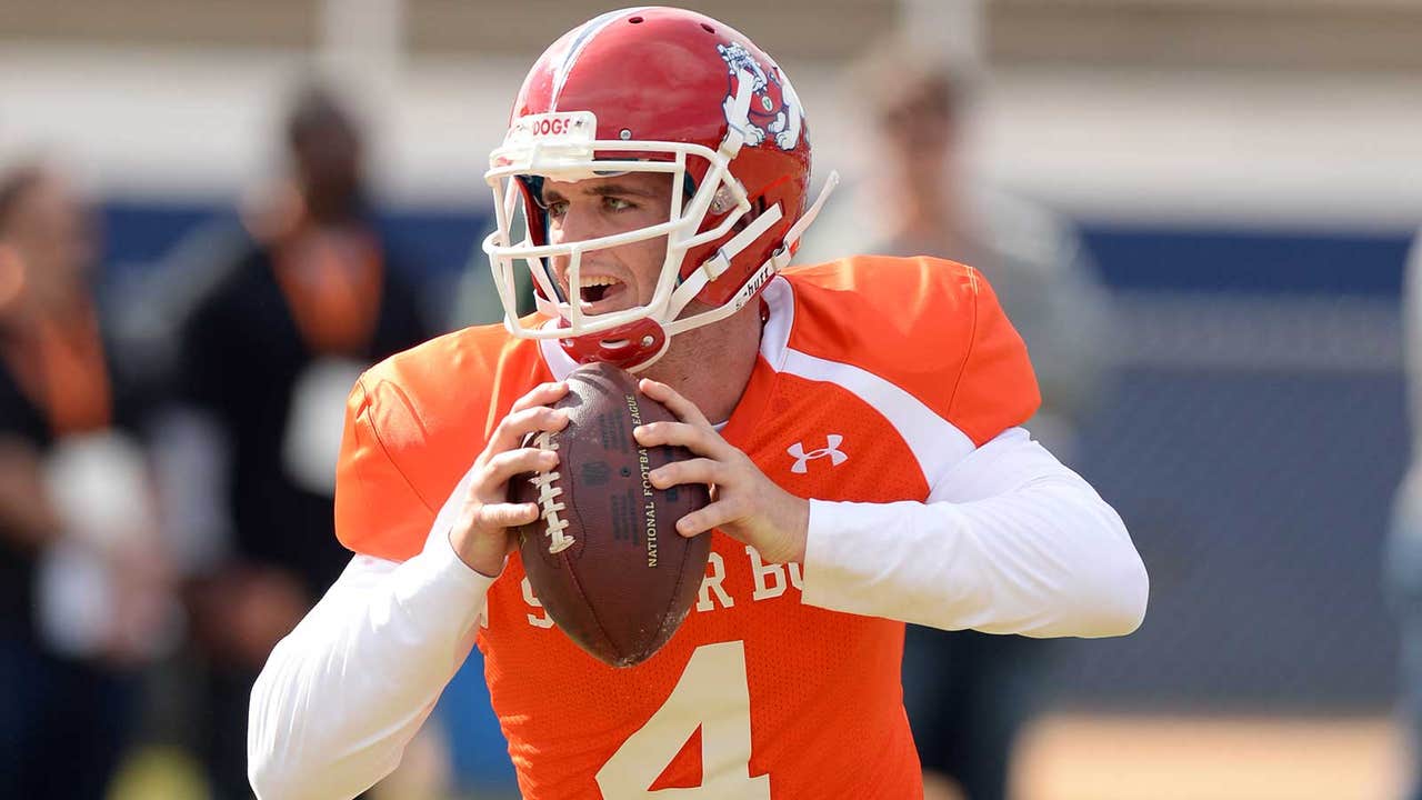 QBs Carr, Boyd help lead Senior Bowl teams